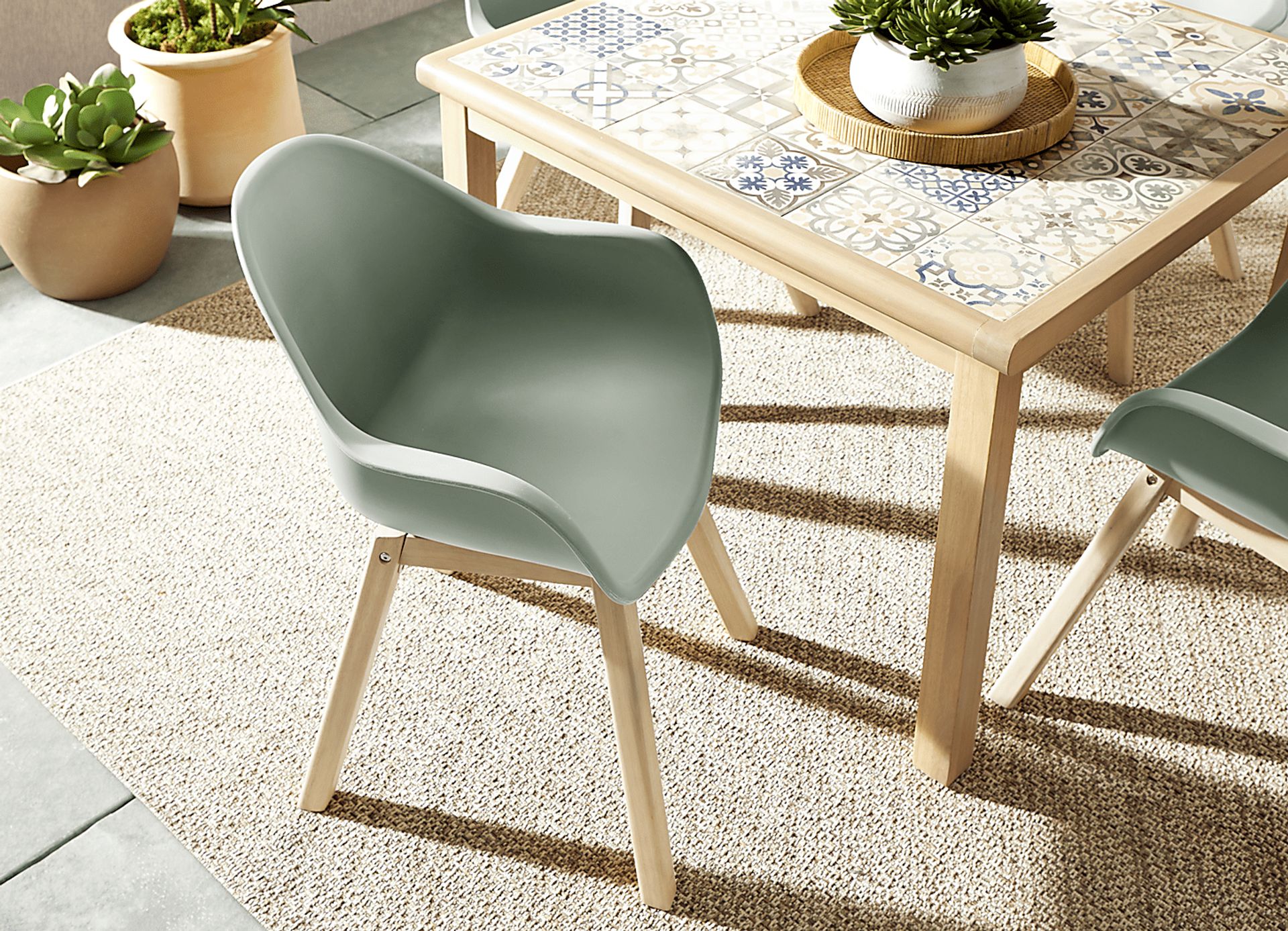 Casa Villa Multi 7 Pc Outdoor Extension Dining Set with Green Chairs - Image 8