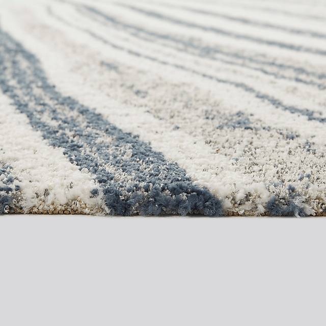 Cashdan Blue 5'3 x 7' Rug - Thumbnail - Image 5