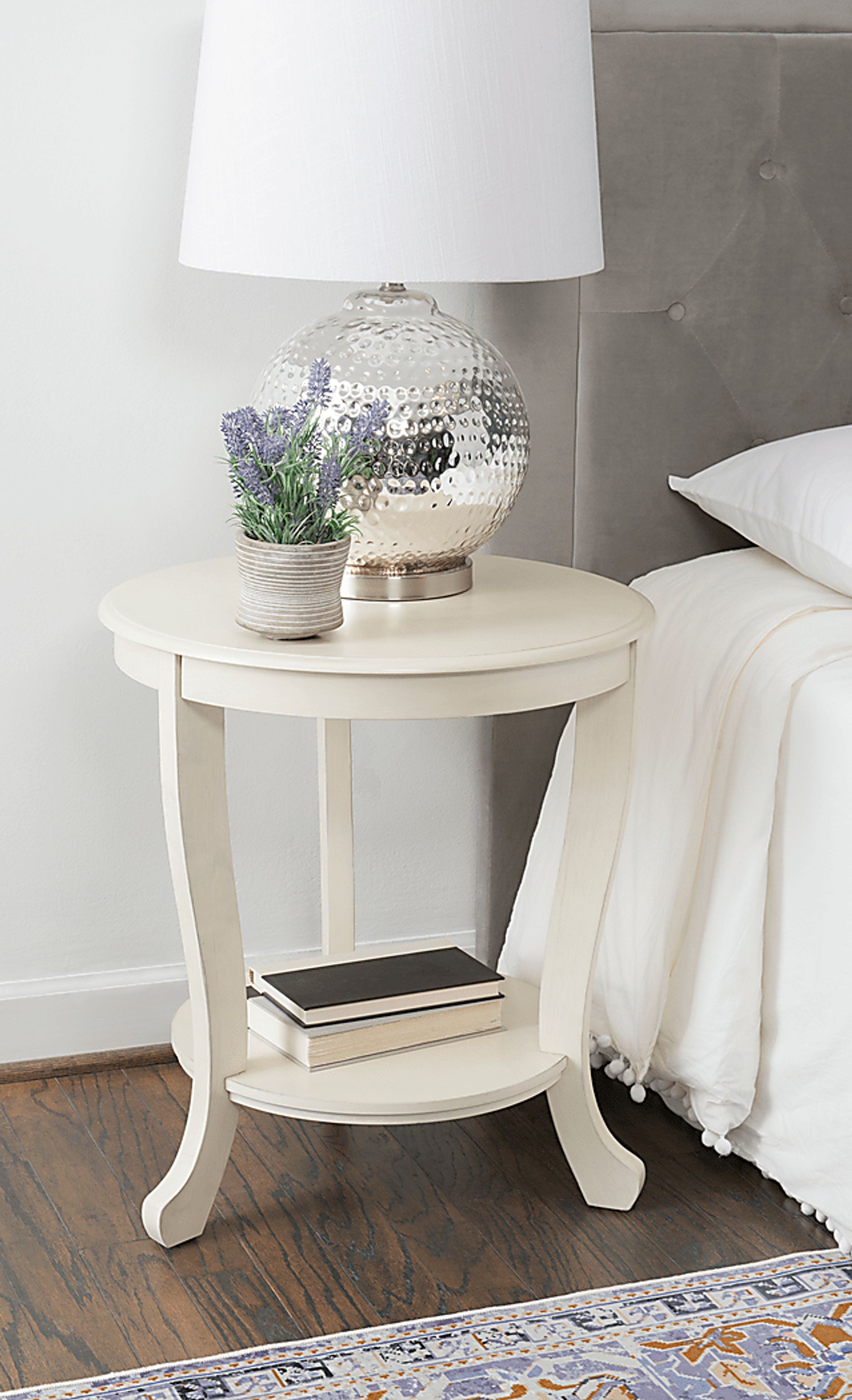 Casilda White End Table - Image 2
