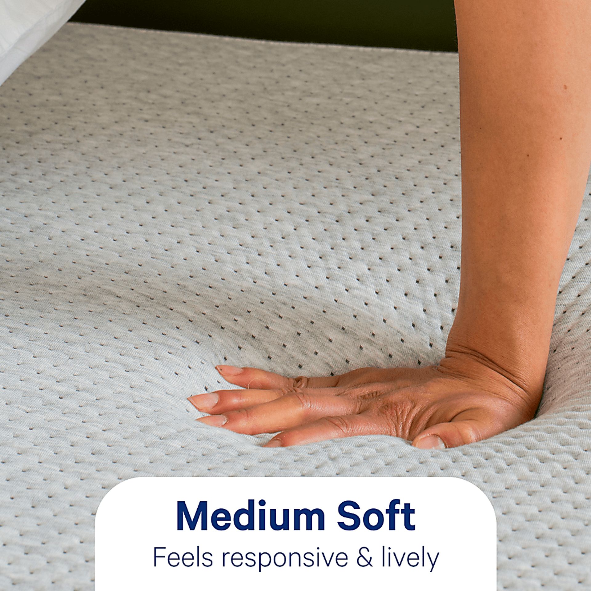 Casper Cloud One Queen Mattress with Head Up Only Base - Image 5