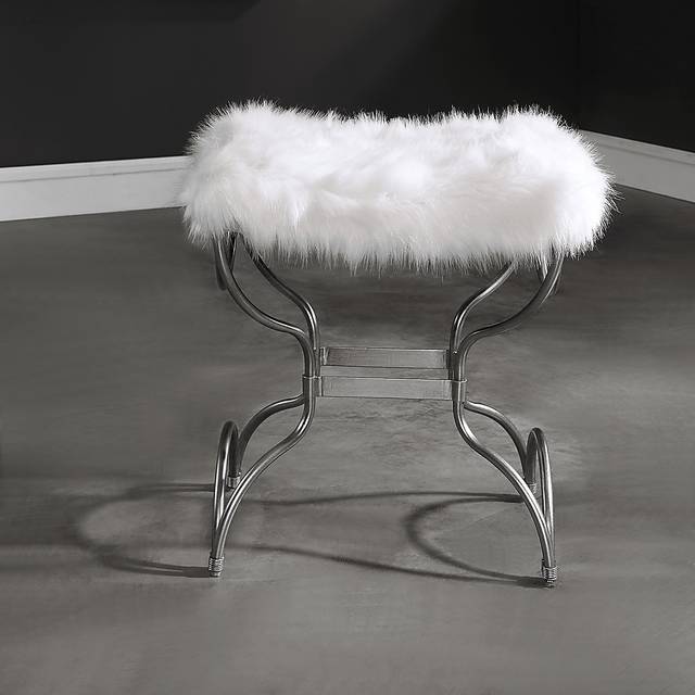 Catlett White Accent Bench - Thumbnail - Image 3