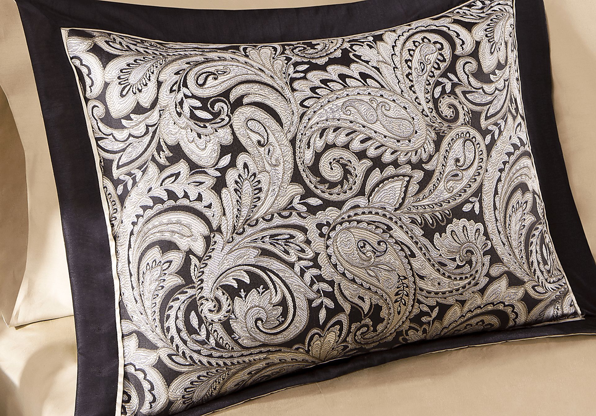 Cayla Black 12 Pc Queen Comforter Set - Image 4