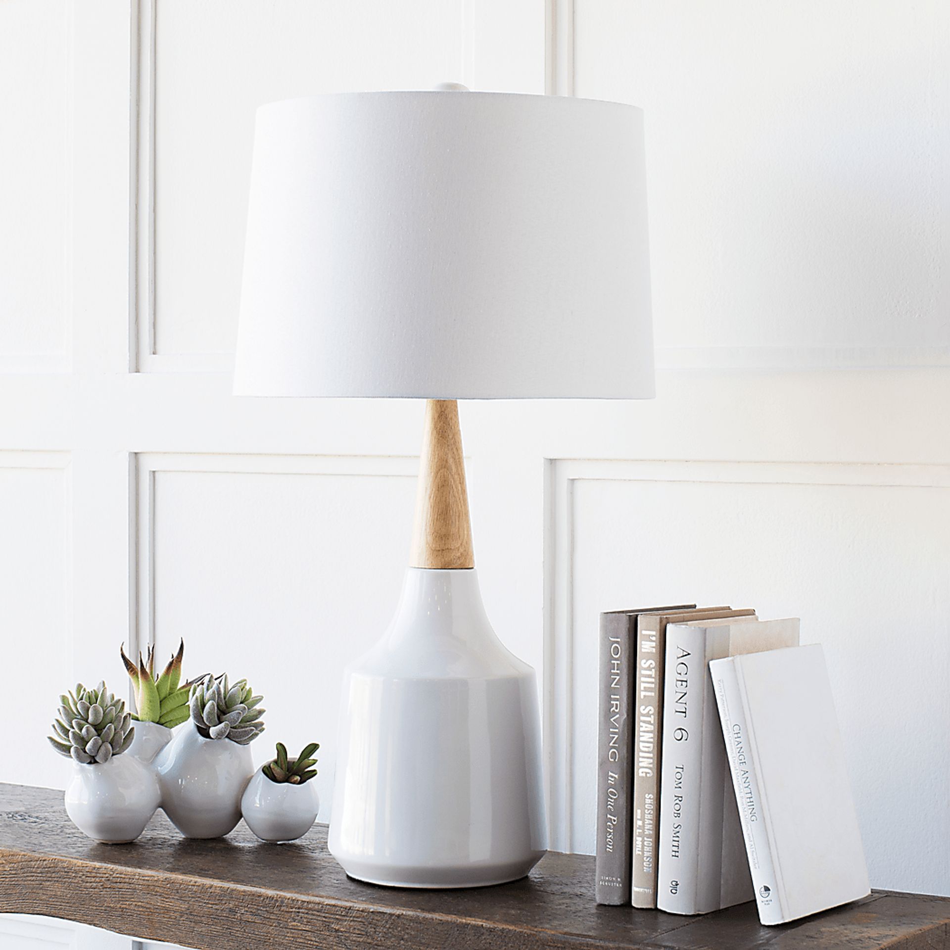 Cazenove Circle White Lamp - Image 8