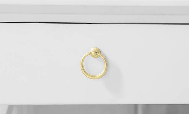 Cedarcrest White End Table - Thumbnail - Image 3