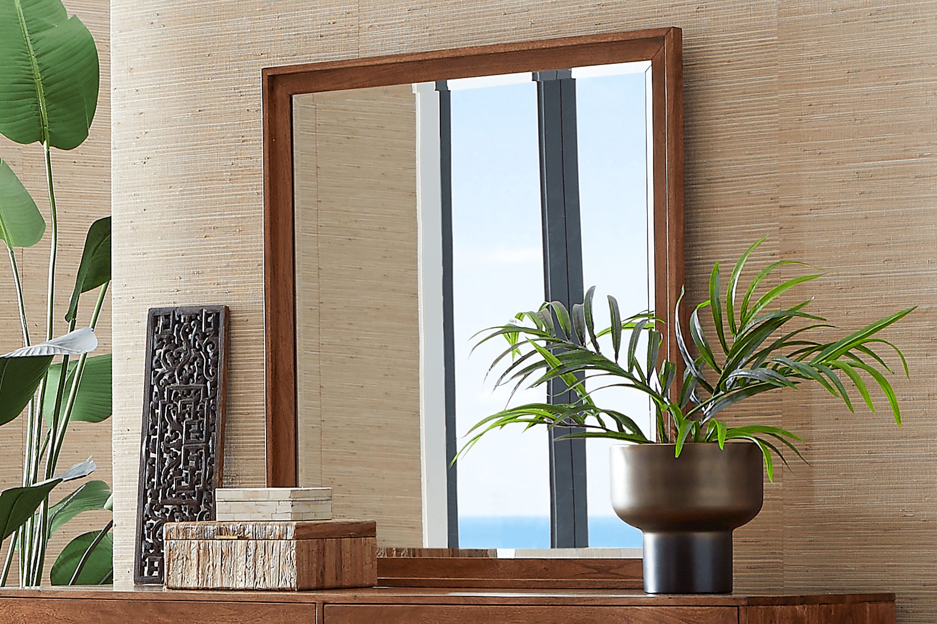 Cedona View Natural 7 Pc Queen Panel Bedroom - Image 14