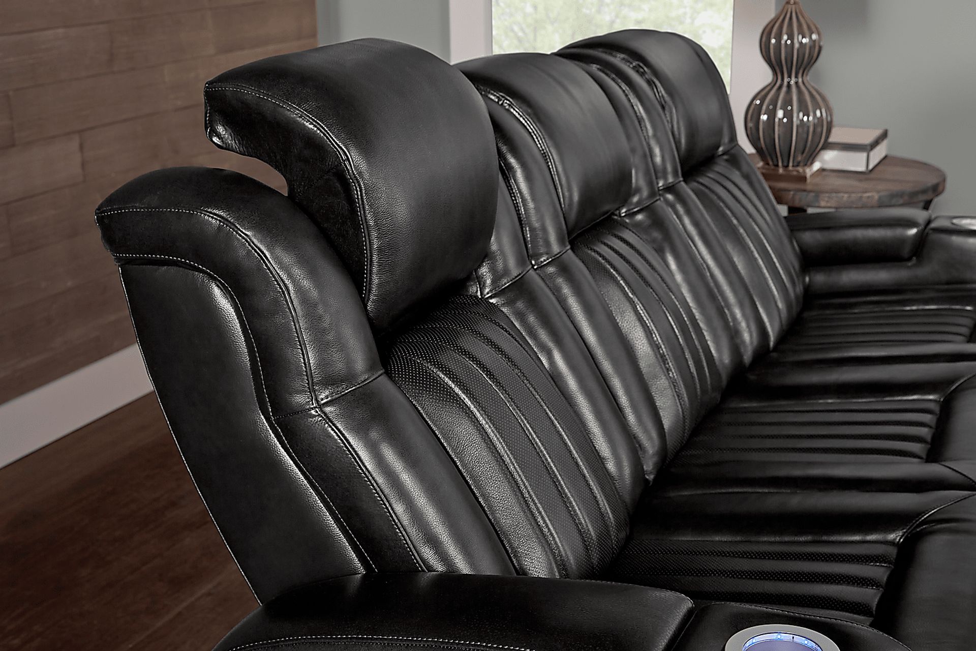 Cenova Black Leather Dual Power Reclining Sofa - Image 9
