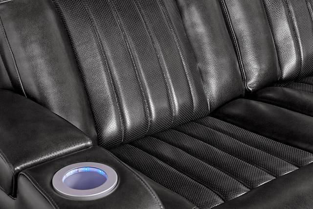 Cenova Black Leather 3 Pc Living Room with Dual Power Reclining Sofa - Thumbnail - Image 17