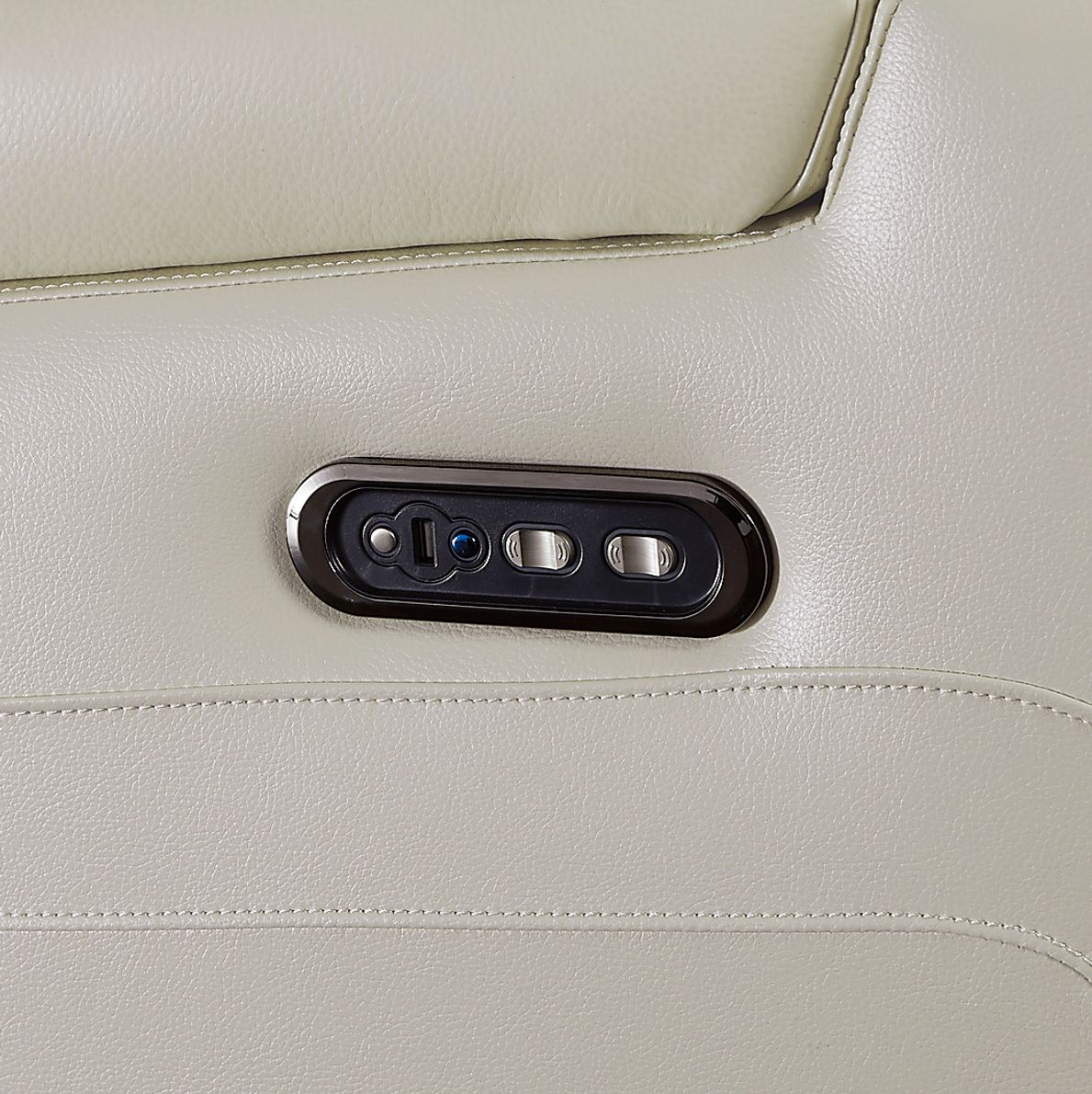 Cenova Leather Dual Power Reclining Loveseat