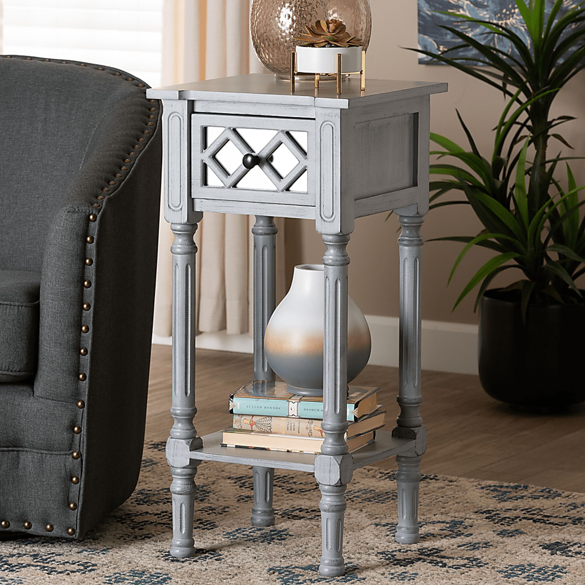 Centanni Gray End Table - Image 2