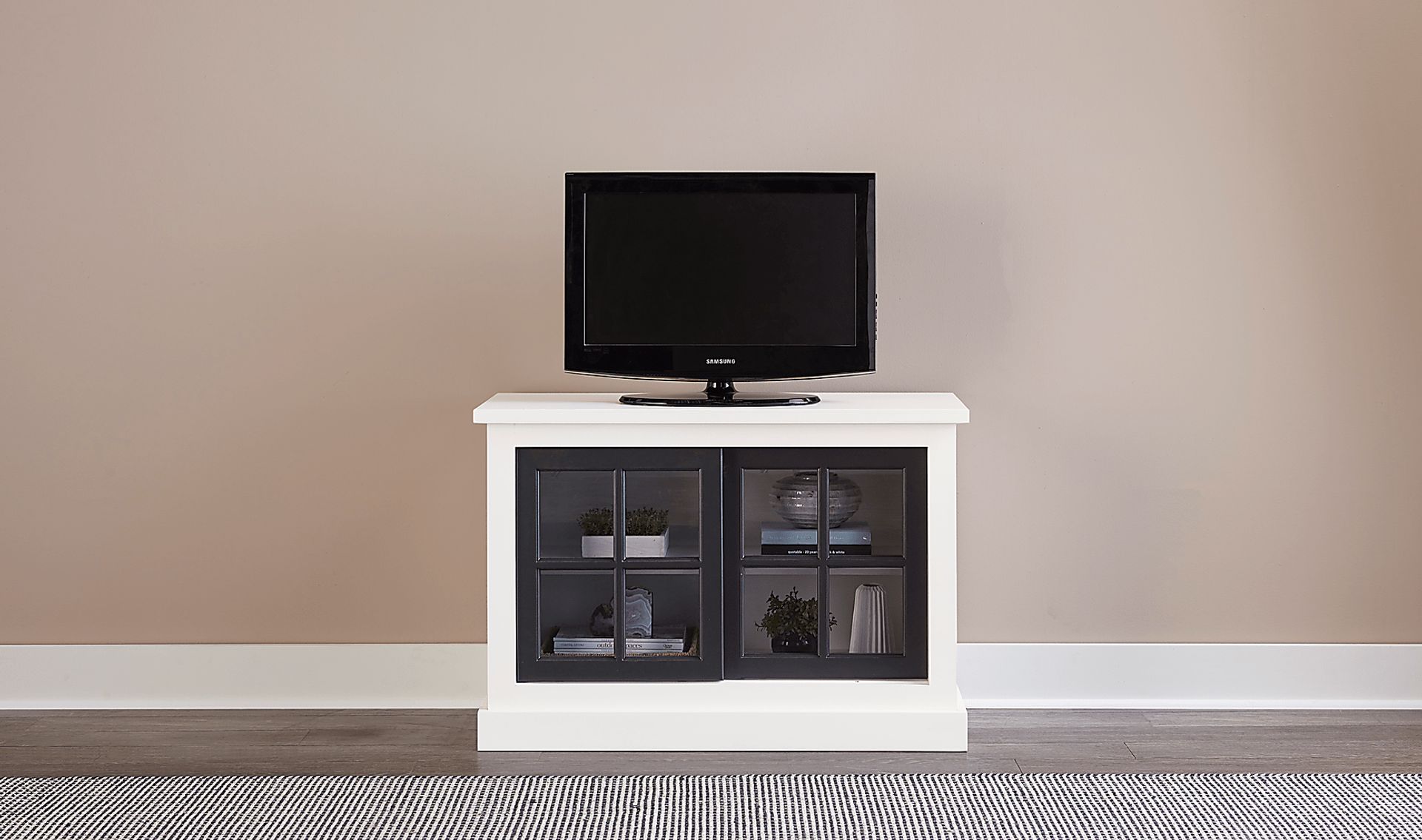 Chantrey White 54 in. Console - Image 2