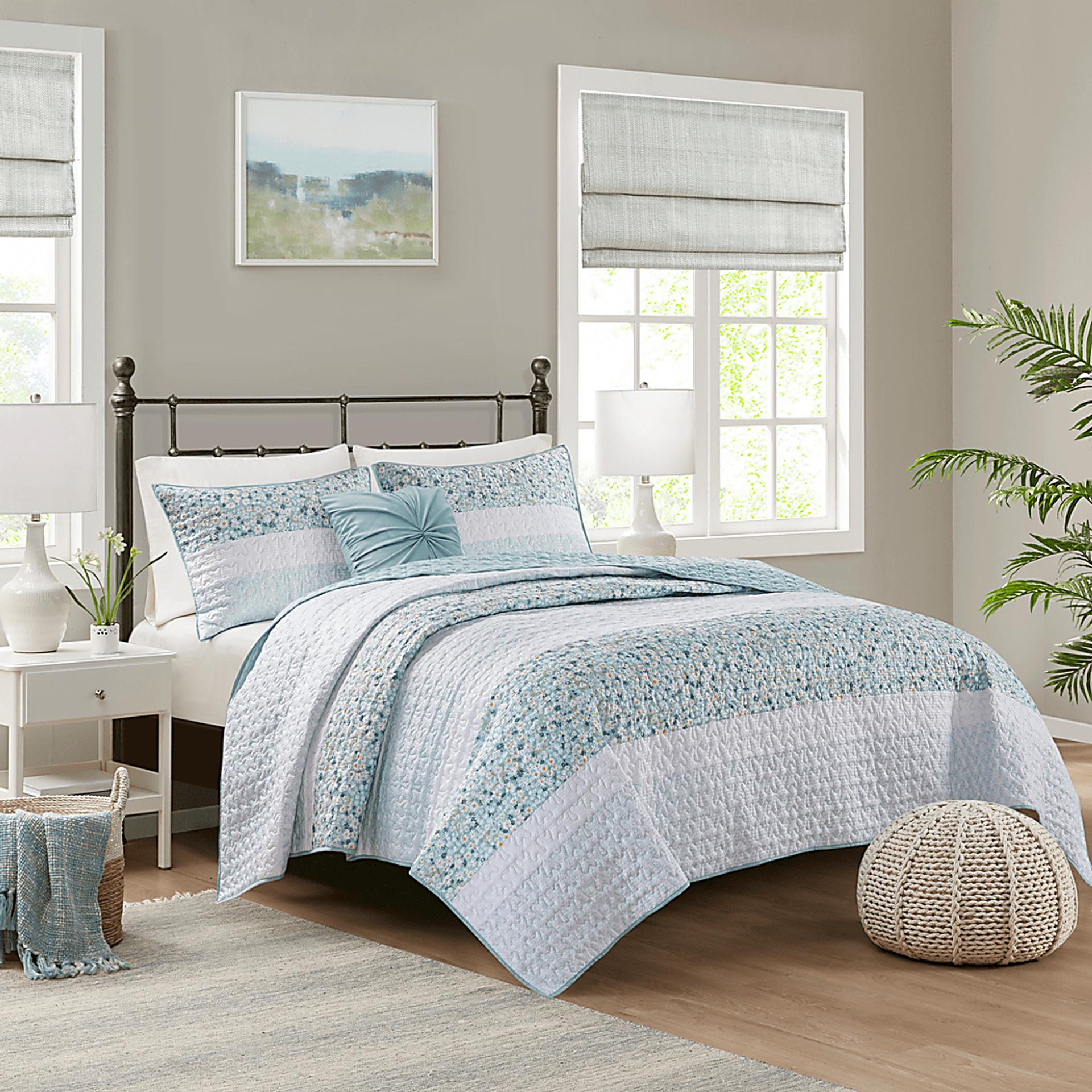 Chapote Blue 4 Pc King/California King Quilt Set