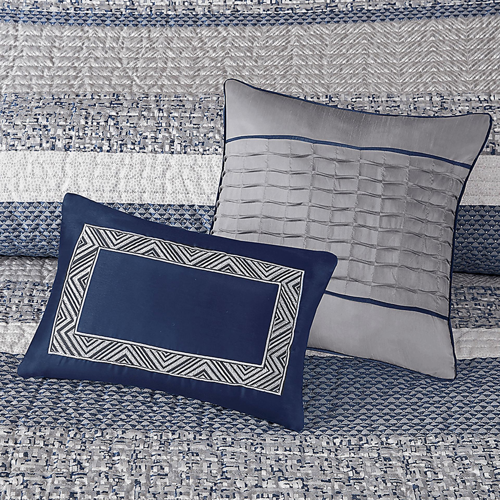 Charleagh Blue 6 pc King/Cal King Quilt Set - Image 17