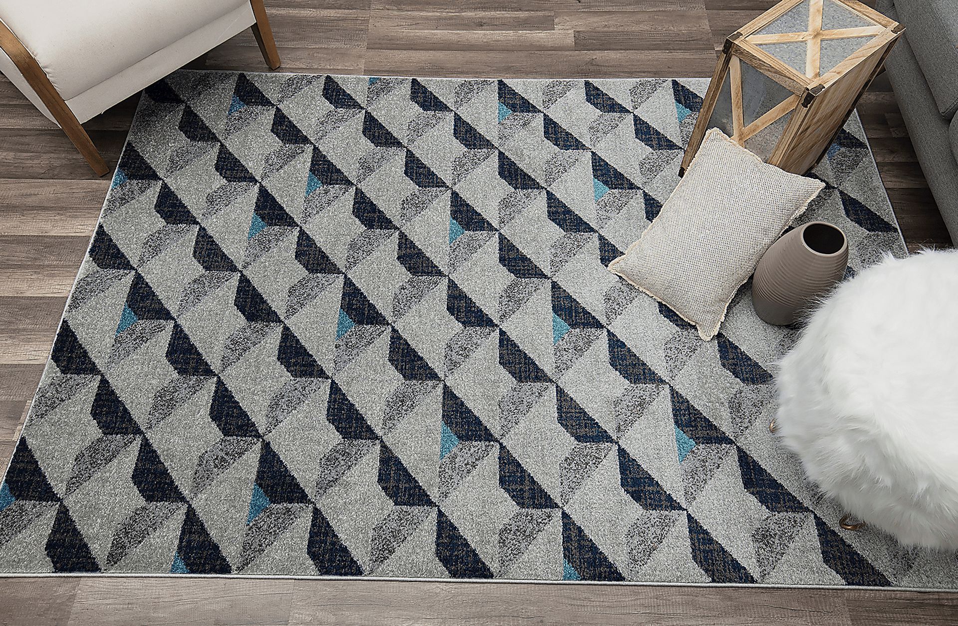 Charul Gray 5' x 7' Rug - Image 3