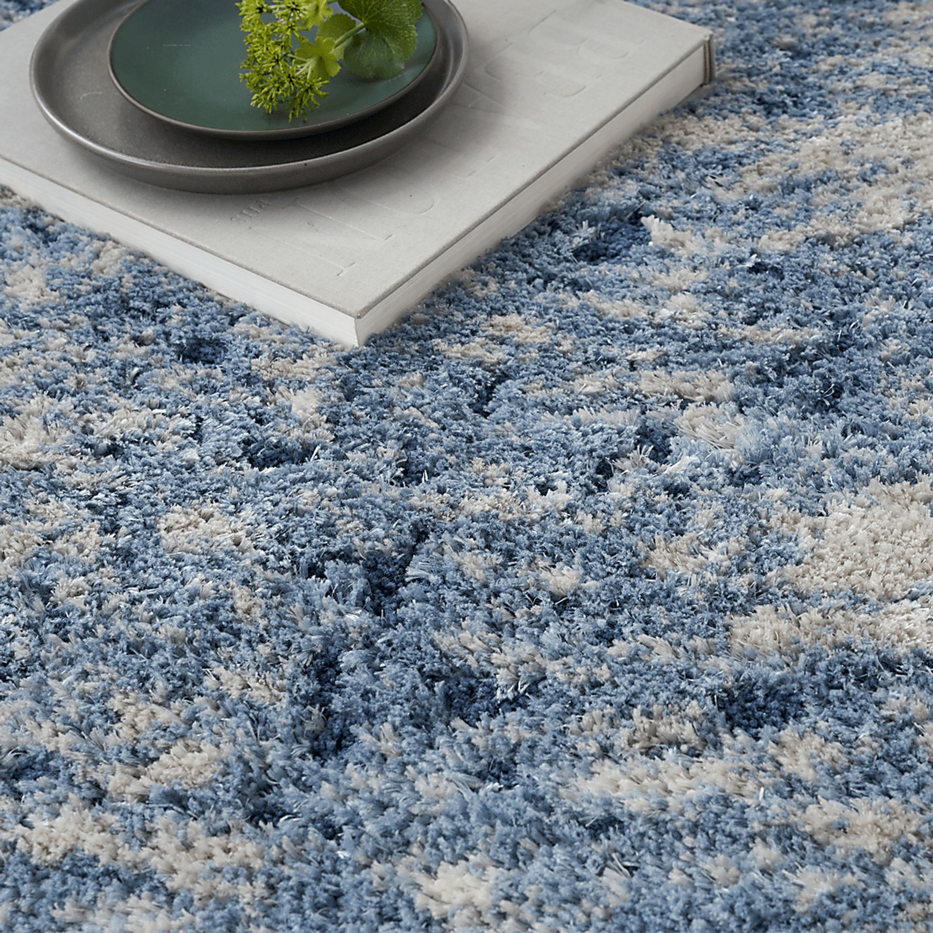 Chaseh Blue 5'3 x 7'3 Rug - Image 7