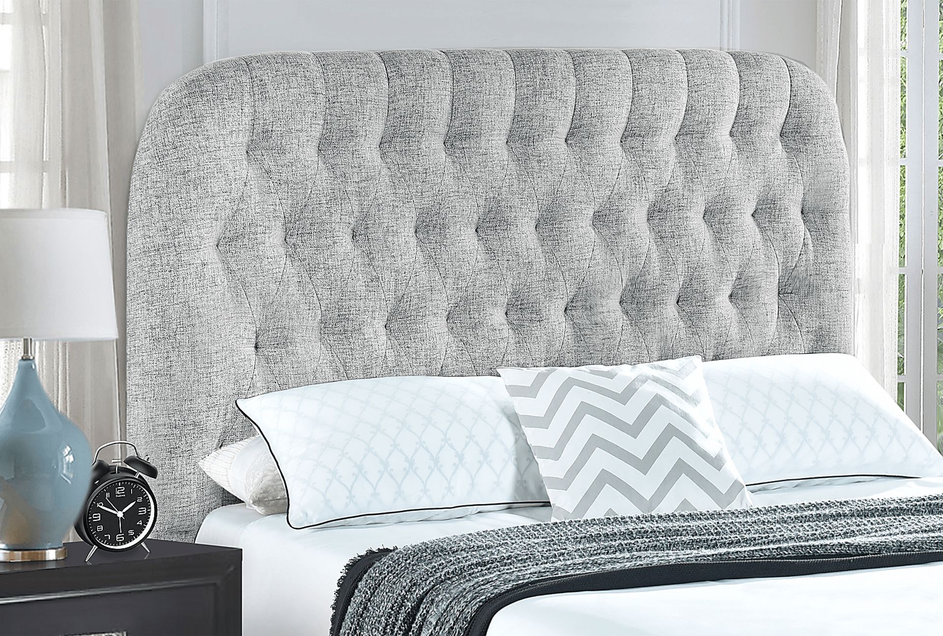 Chaseyn Gray King/California King Headboard - Image 2