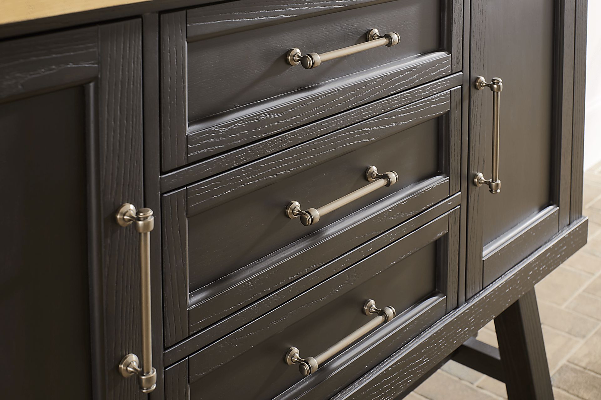 Chastain Park Black Server - Image 5
