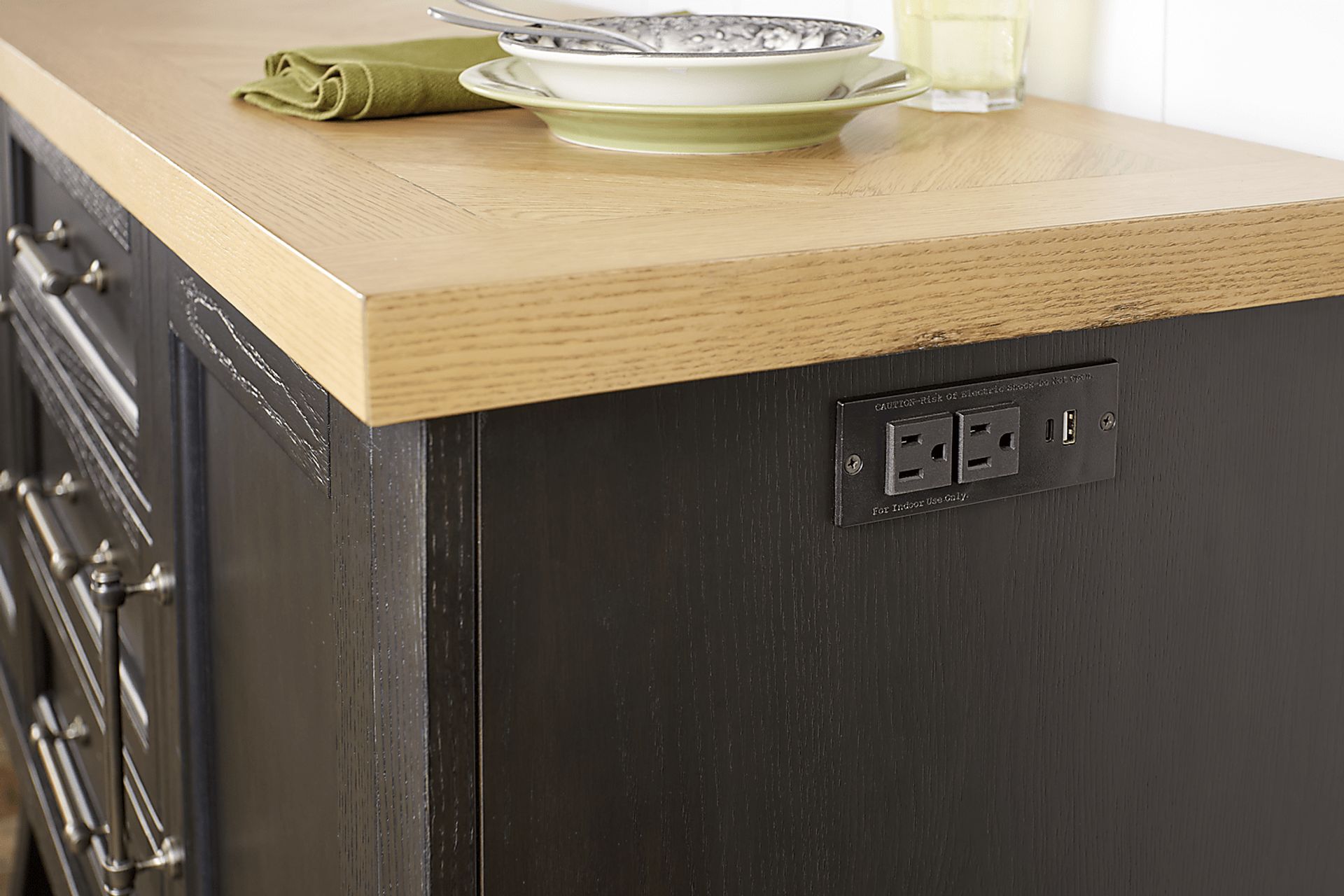 Chastain Park Black Server - Image 6