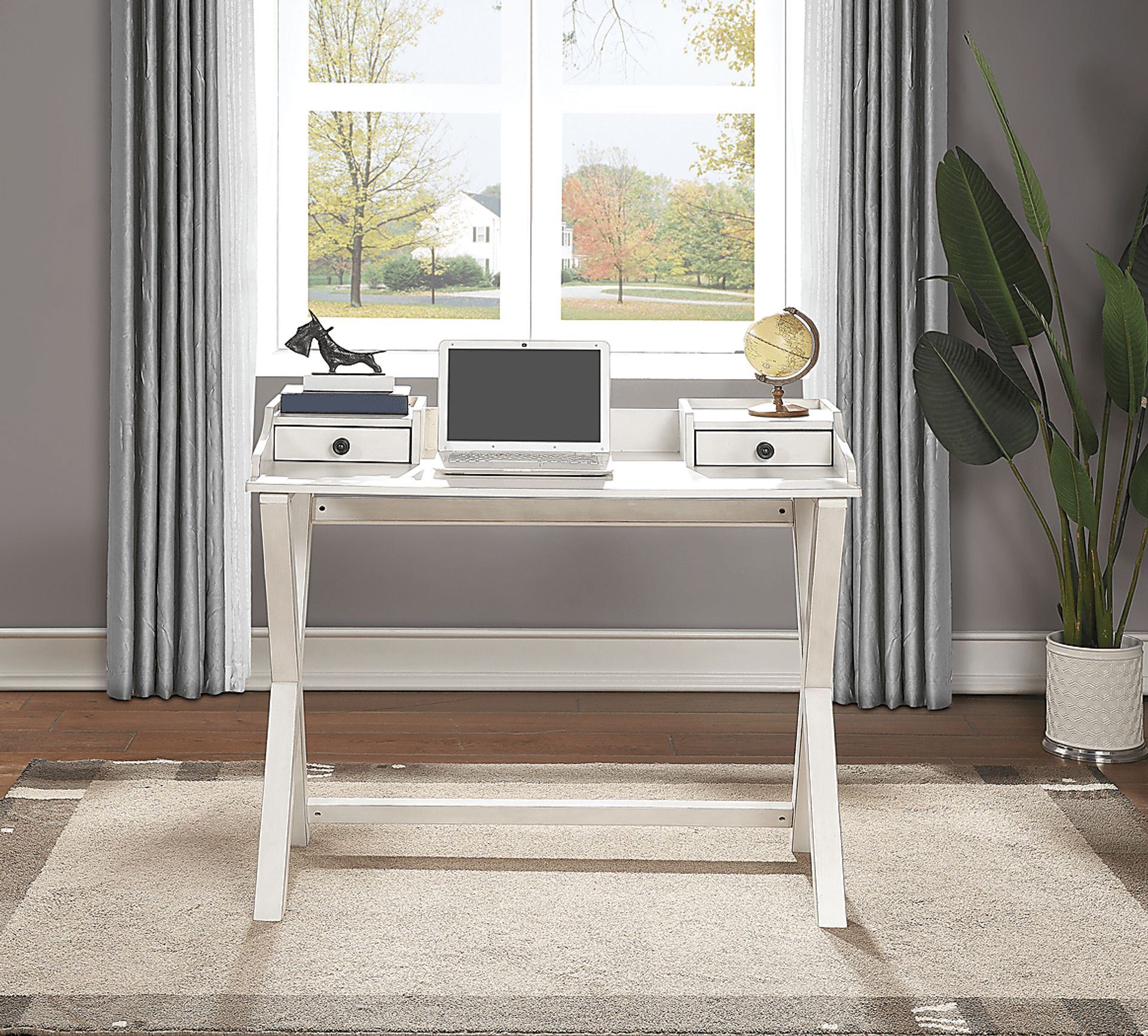 Chatsy White Desk - Image 7