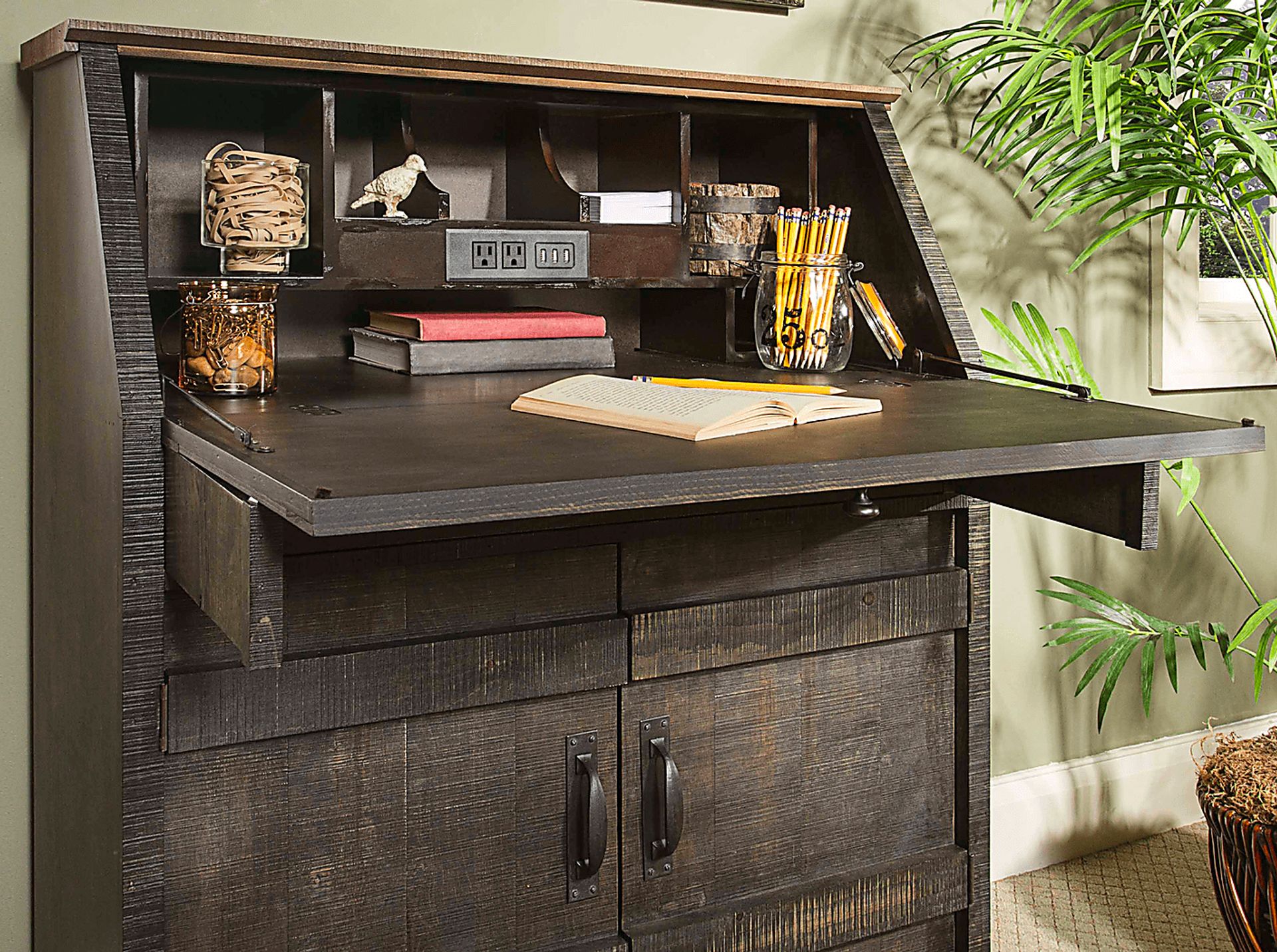 Chattanooga Brown Drop Lid Desk - Image 2