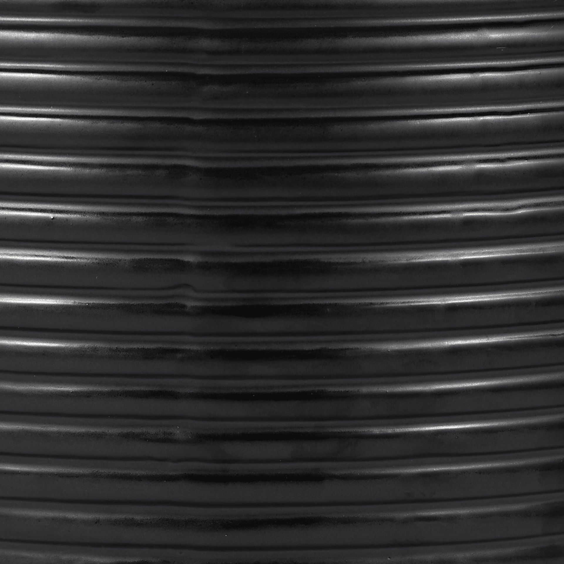 Chavelle Black 24 in. Jar - Image 6