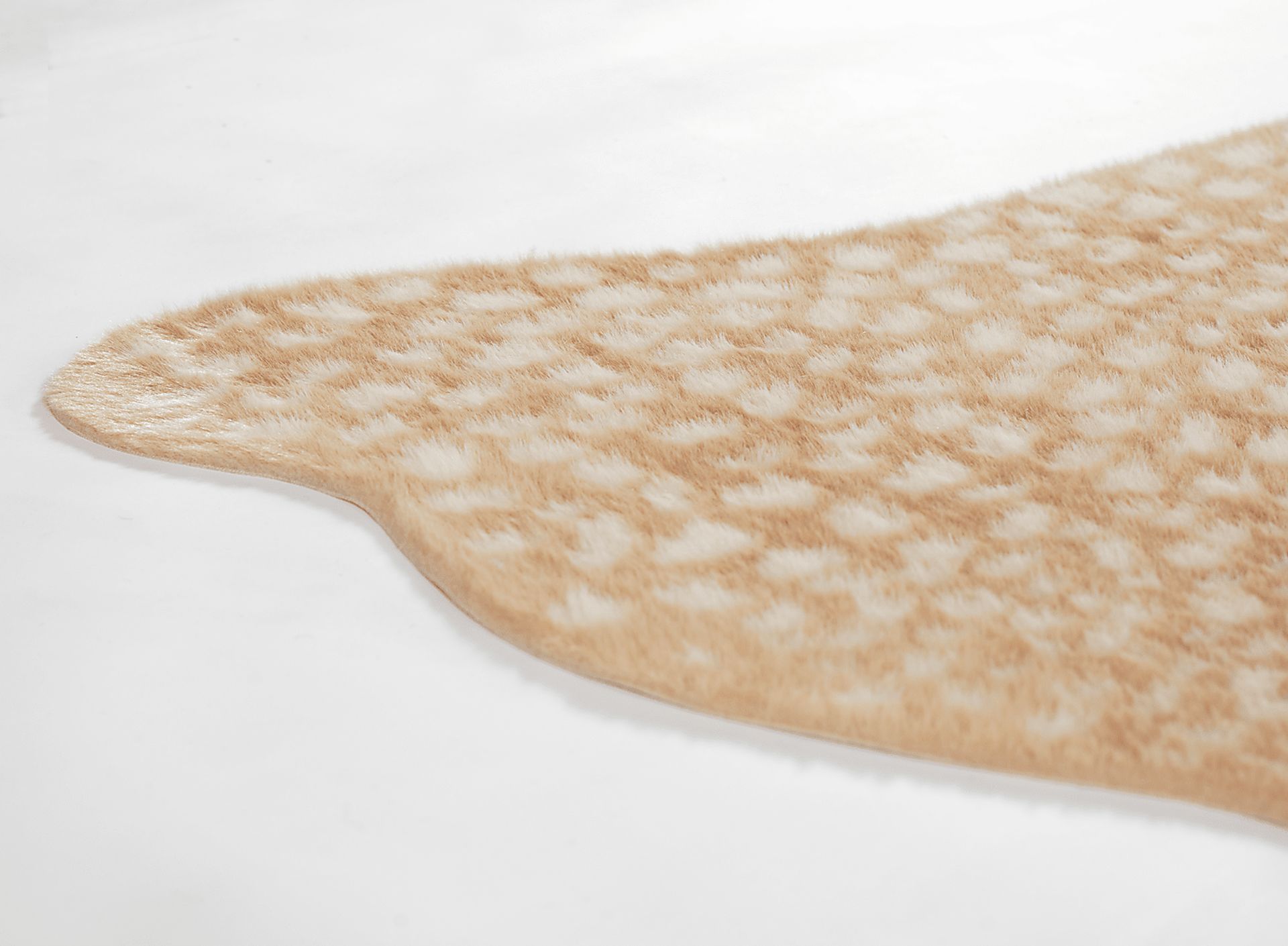 Chazin Beige 5'3 x 7'10 Rug - Image 4