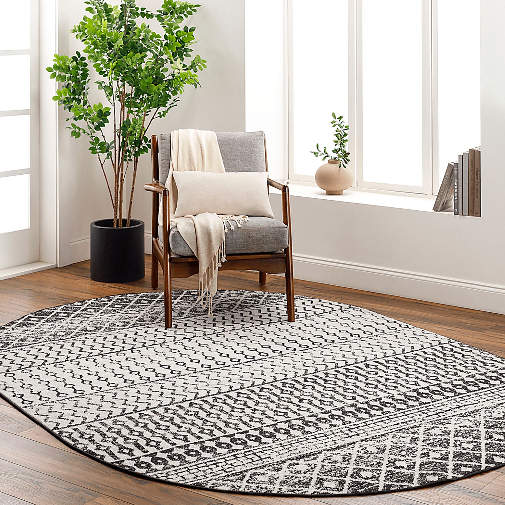 Chelsina I Gray 5' x 8' Oval Rug - Image 2