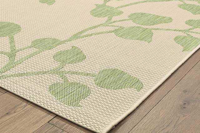 Cherine Green 7' x 5' Indoor/Outdoor Rug - Thumbnail - Image 2