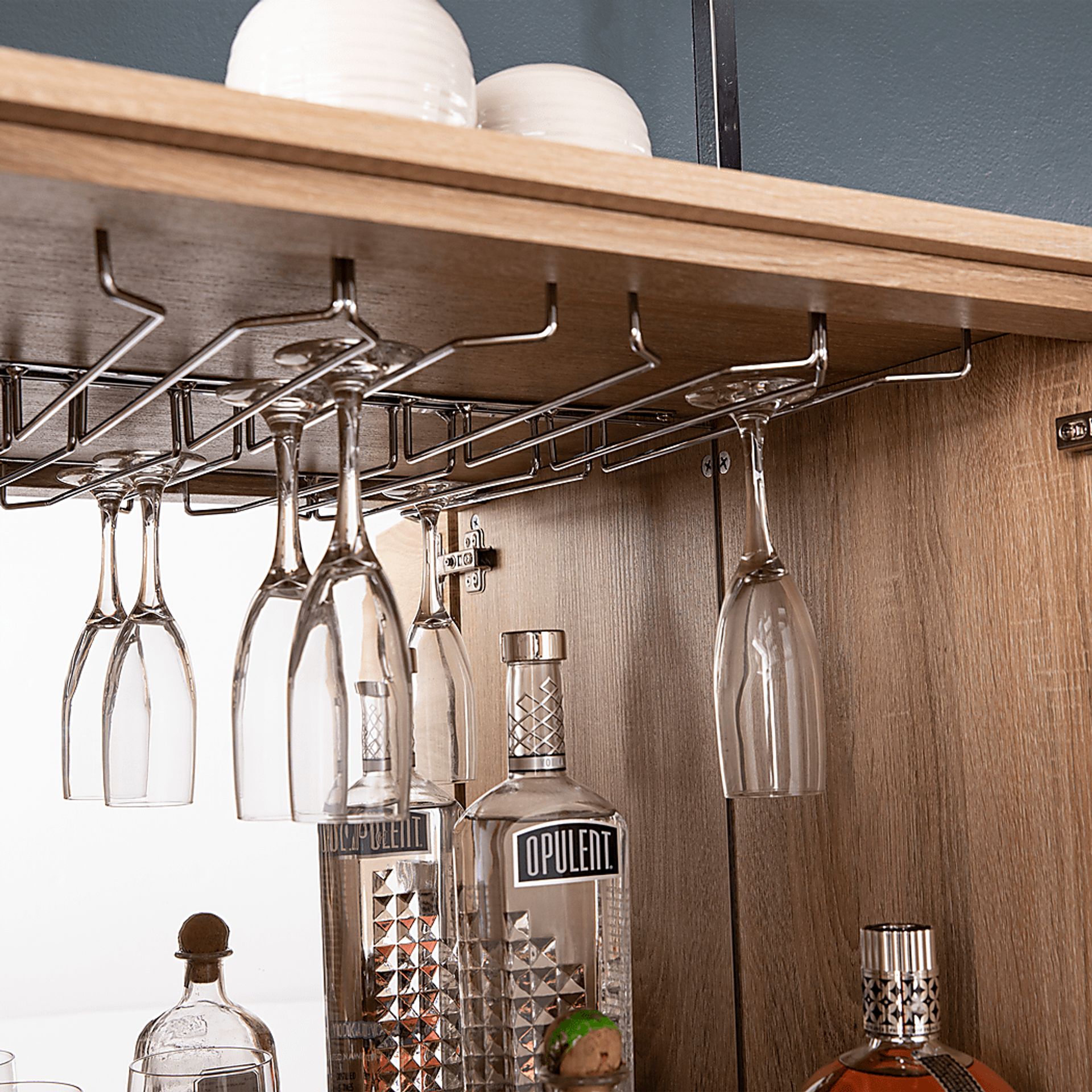 Chesboro Natural Bar Cabinet - Image 7