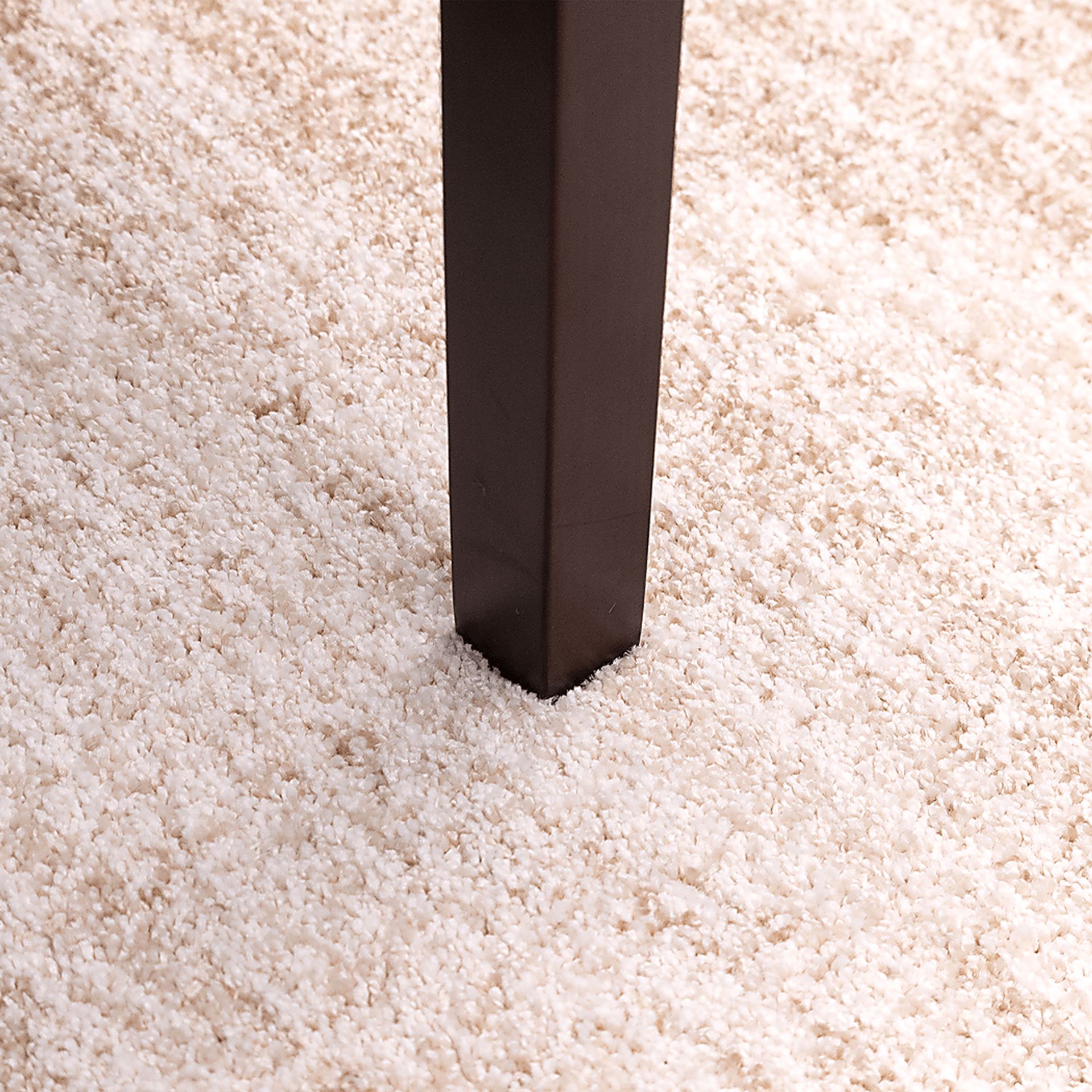 Chika Beige 5'3 x 7' Rug - Image 3