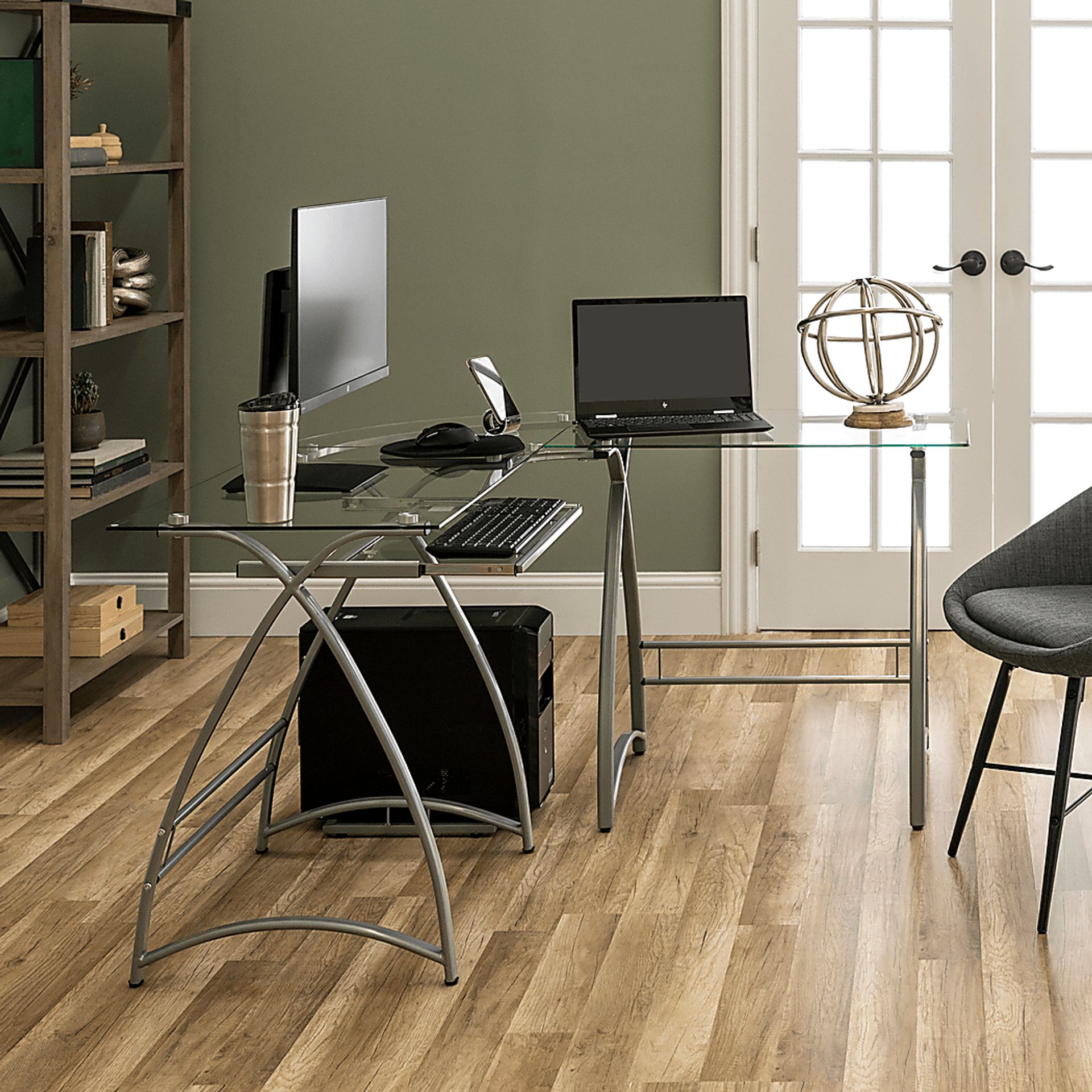 Childerlee I Silver Gray Desk | Rooms to Go