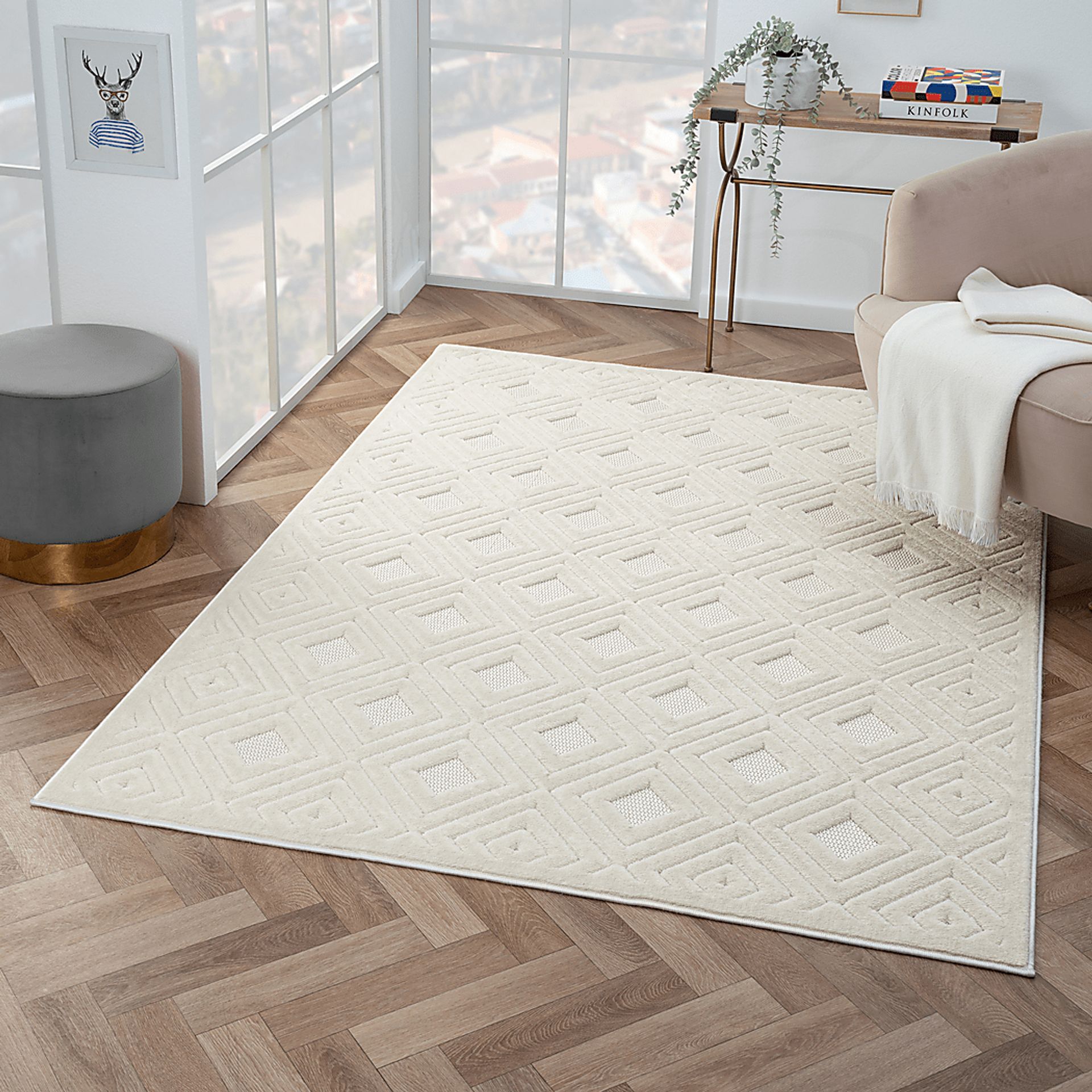 Chivons Ivory 5' x 7' Indoor,Outdoor Rug - Image 4