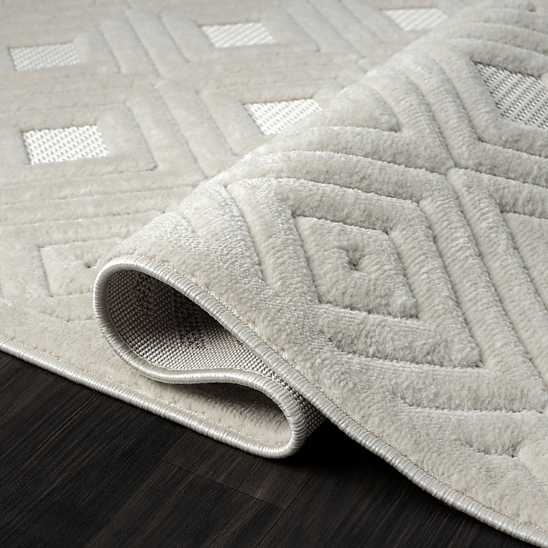 Chivons Ivory 5' x 7' Indoor,Outdoor Rug - Image 6