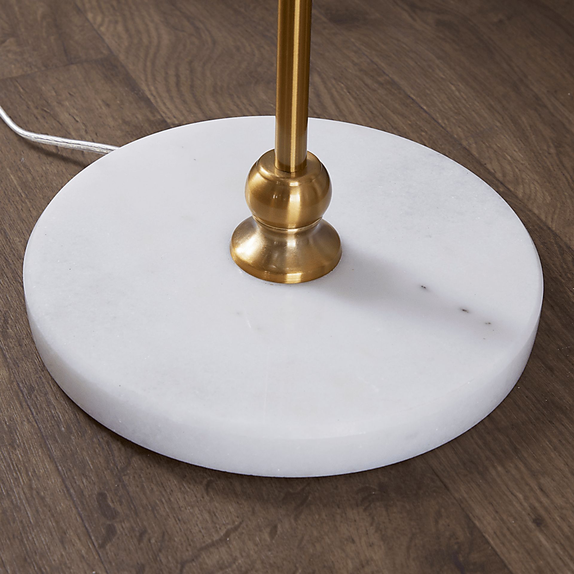 Chope Club Gold Floor Lamp - Image 15