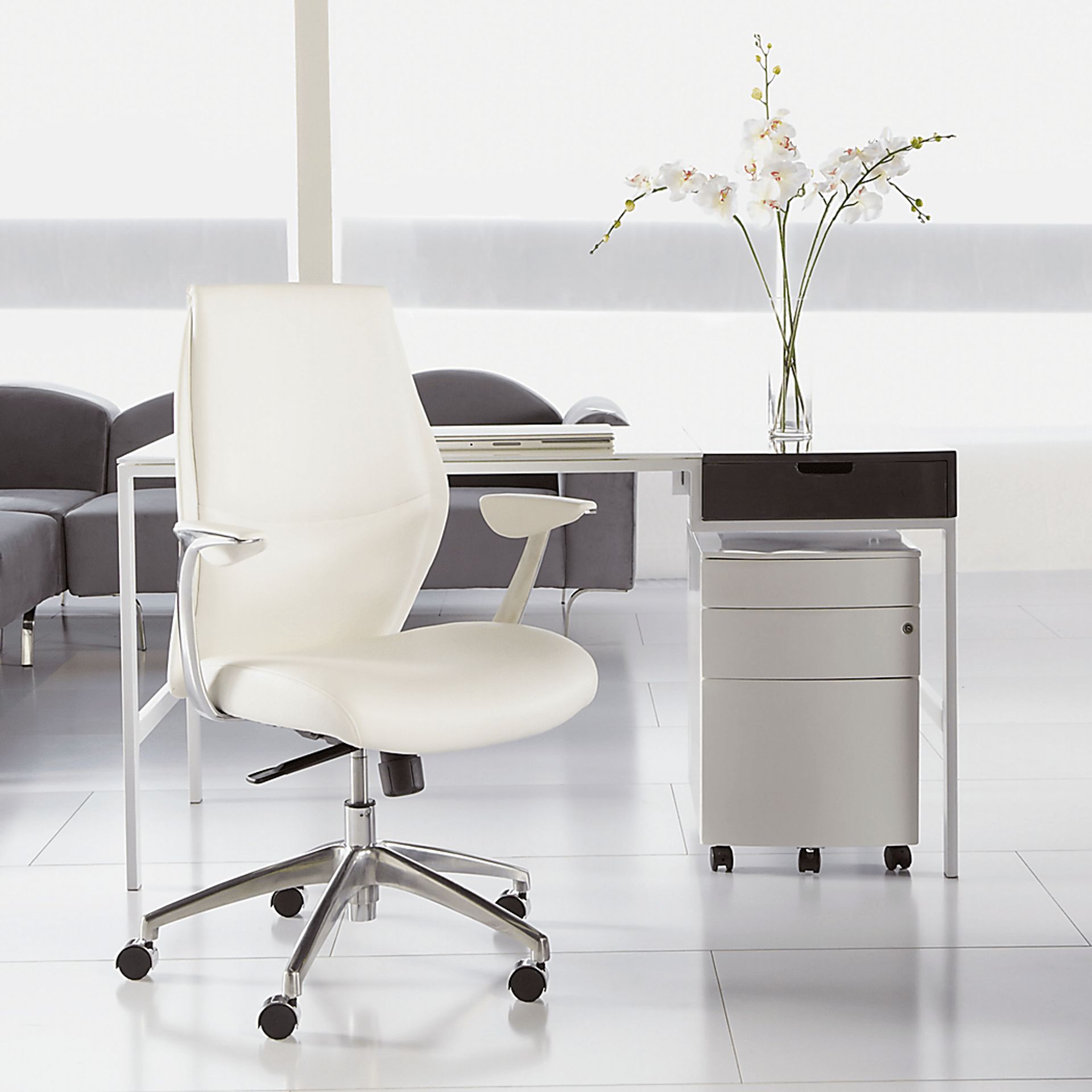 Chrisan White Office Chair - Image 2