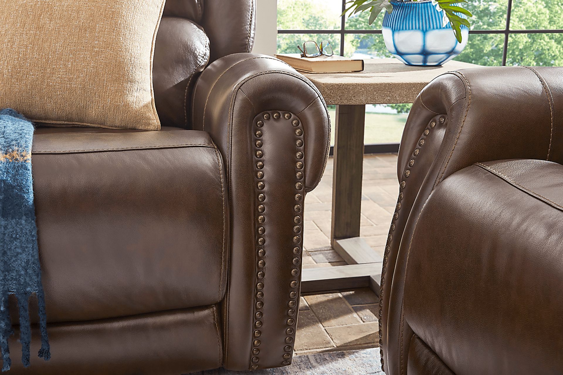 Churchill Brown 2 Pc Leather Living Room with Dual Power Reclining Sofa - Image 7