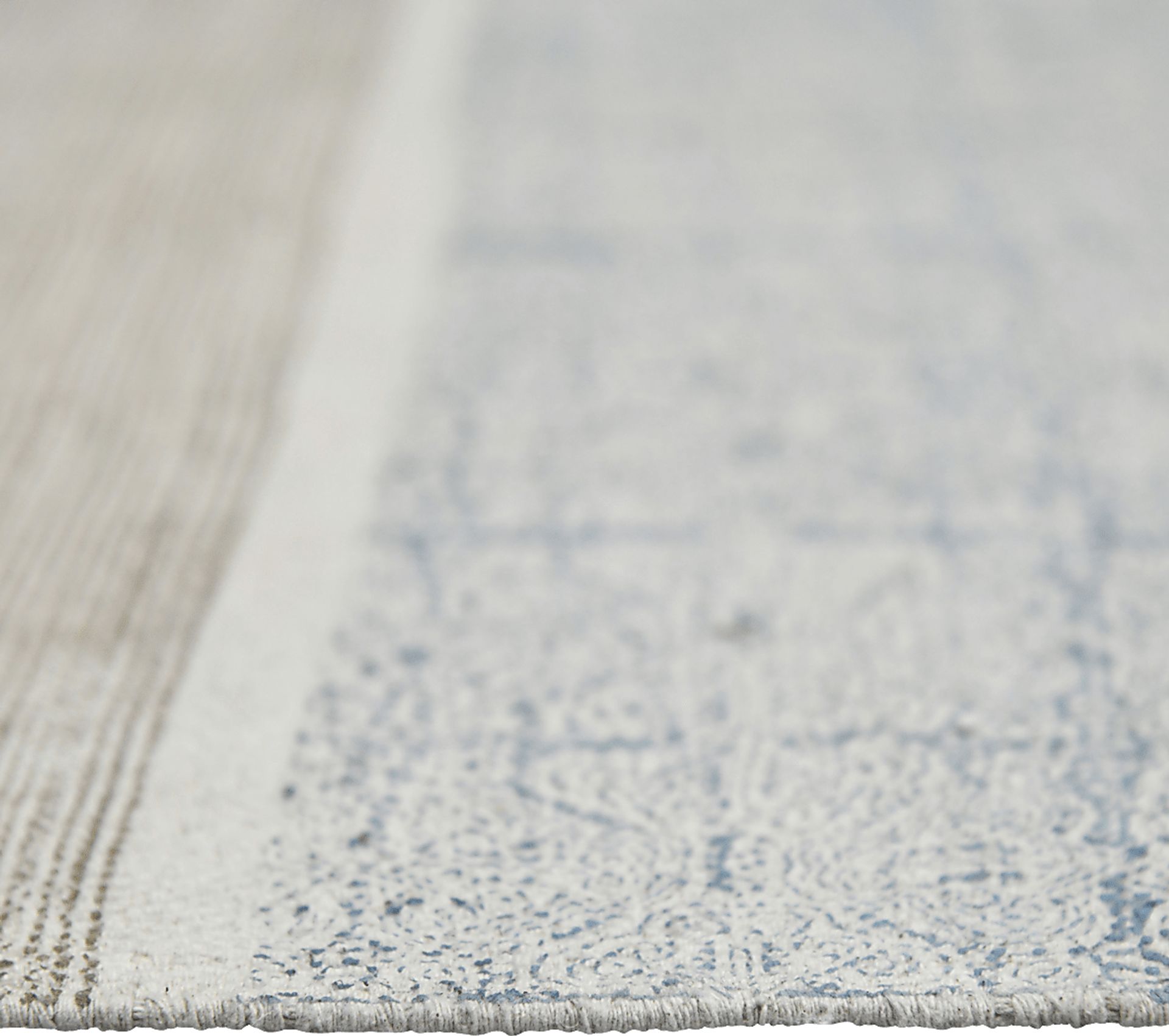 Ciane Blue 2'6 x 8' Rug - Image 4