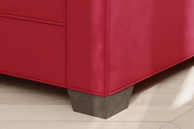Cindy Crawford Home Bellingham Cardinal Sleeper Loveseat - Thumbnail - Image 3