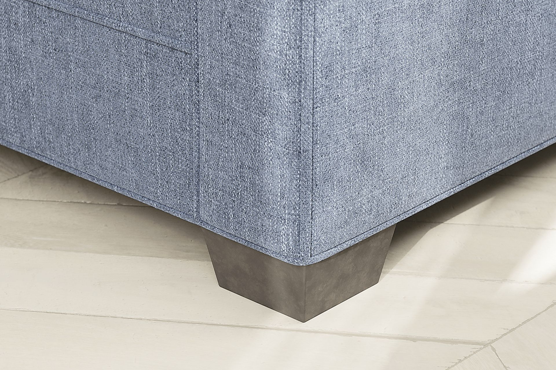 Bellingham Chambray Textured Chenille Gel Foam Sleeper Sofa - Image 9