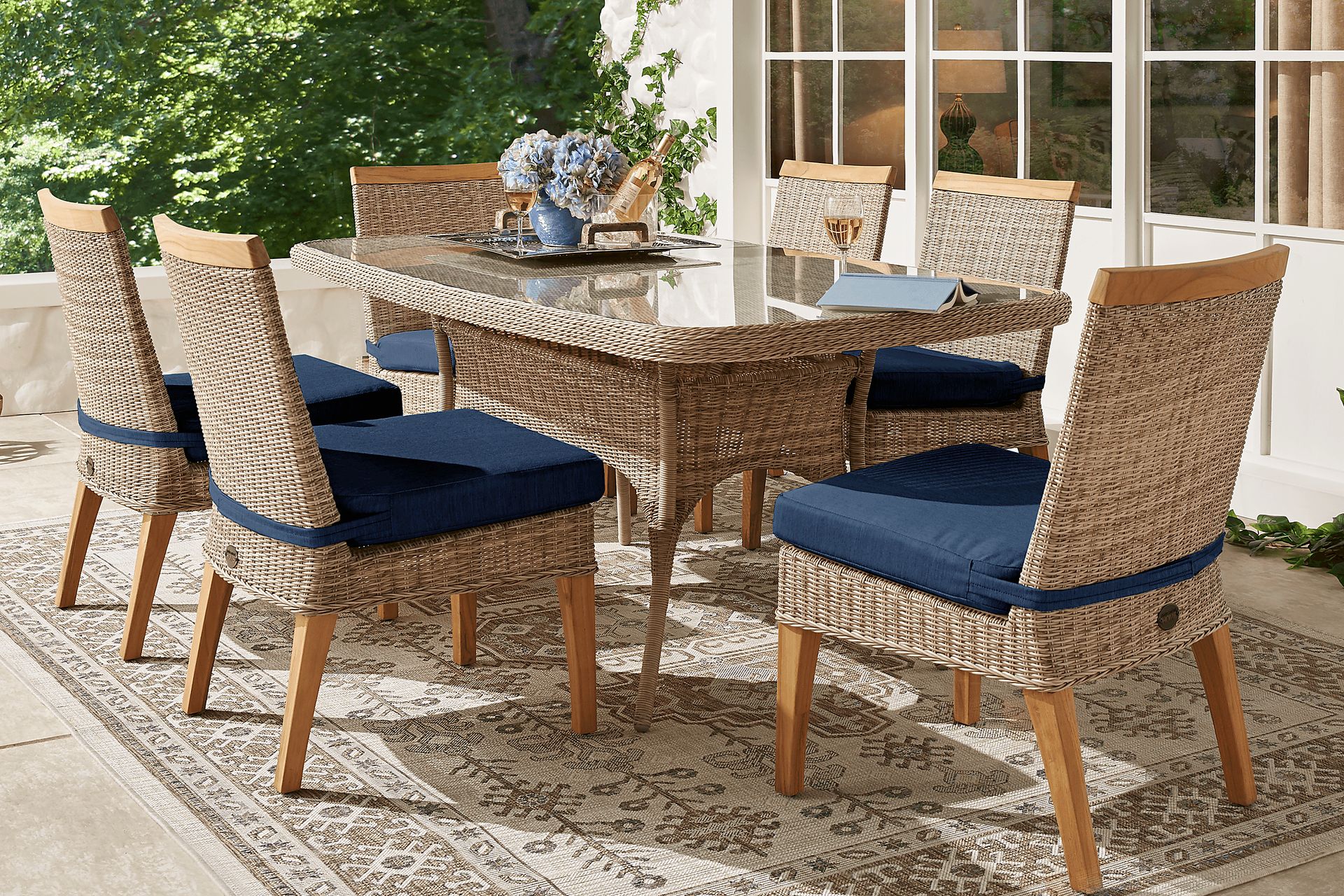 Cindy Crawford Home Hamptons Cove Gray 7 Pc Rectangle Outdoor Dining Set with Ink Cushions - Image 1