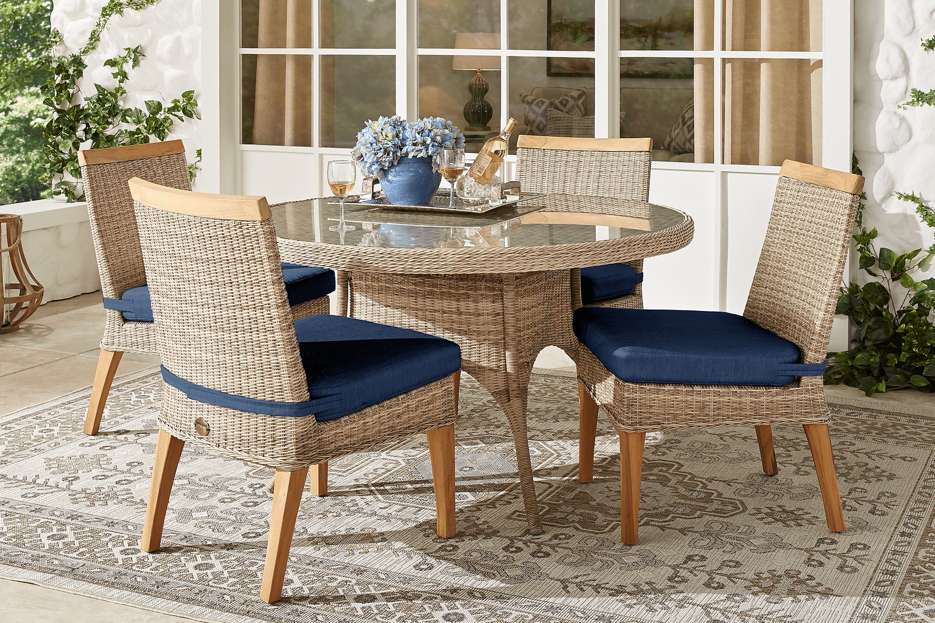 Cindy Crawford Home Hamptons Cove Gray 5 Pc Round Outdoor Dining Set with Ink Cushions - Image 1