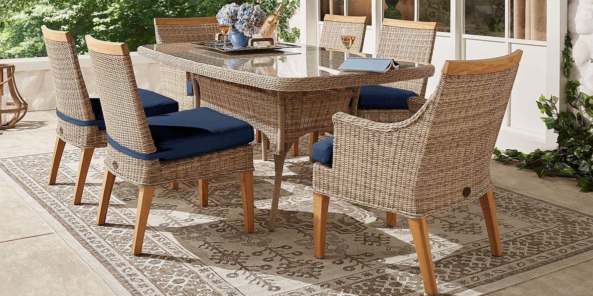 Cindy Crawford Home Hamptons Cove Gray 7 Pc Rectangle Outdoor Dining Set with Ink Cushions