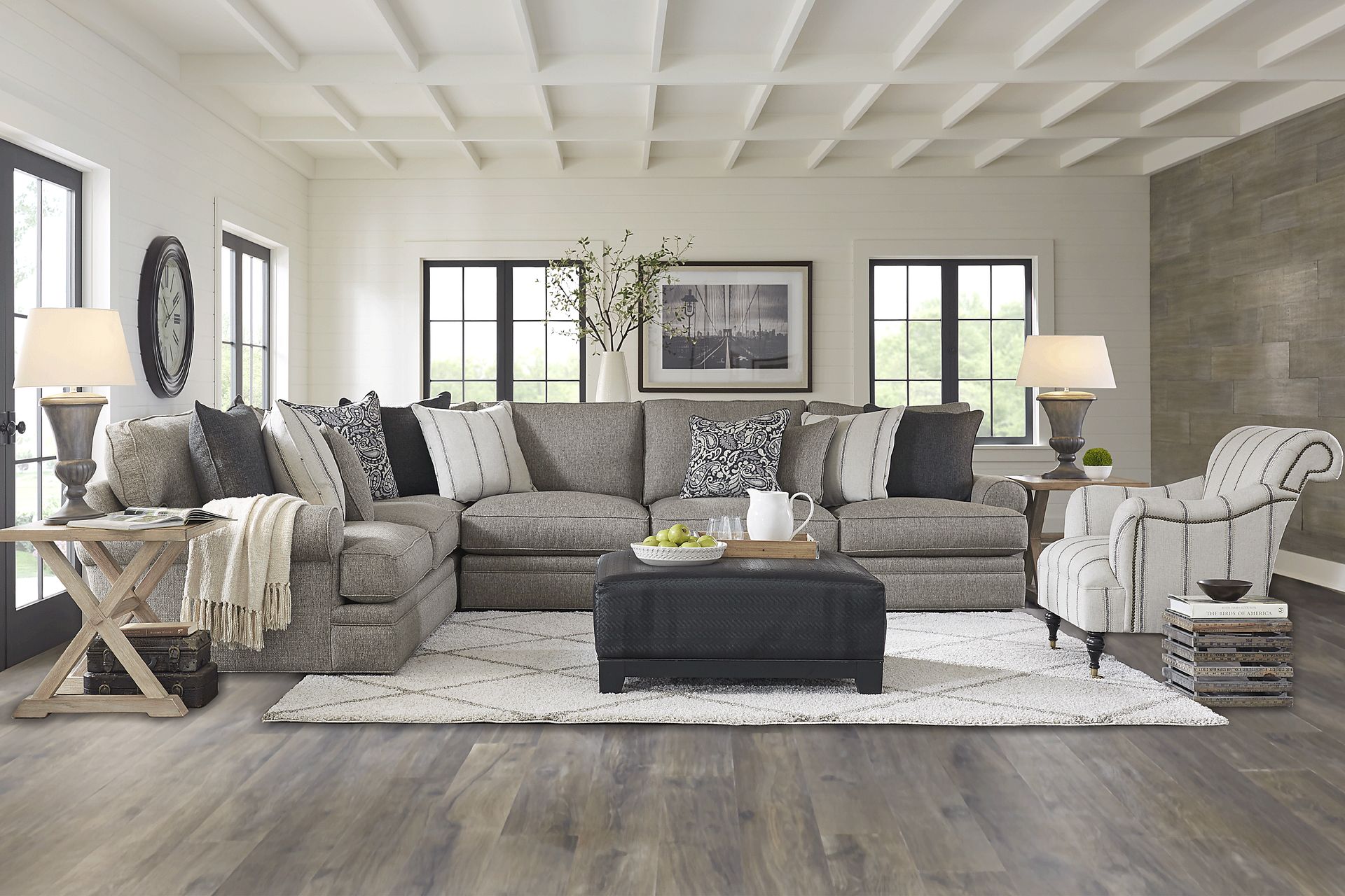 Cindy Crawford Home Lincoln Square Gray 7 Pc Sectional Living Room - Image 1