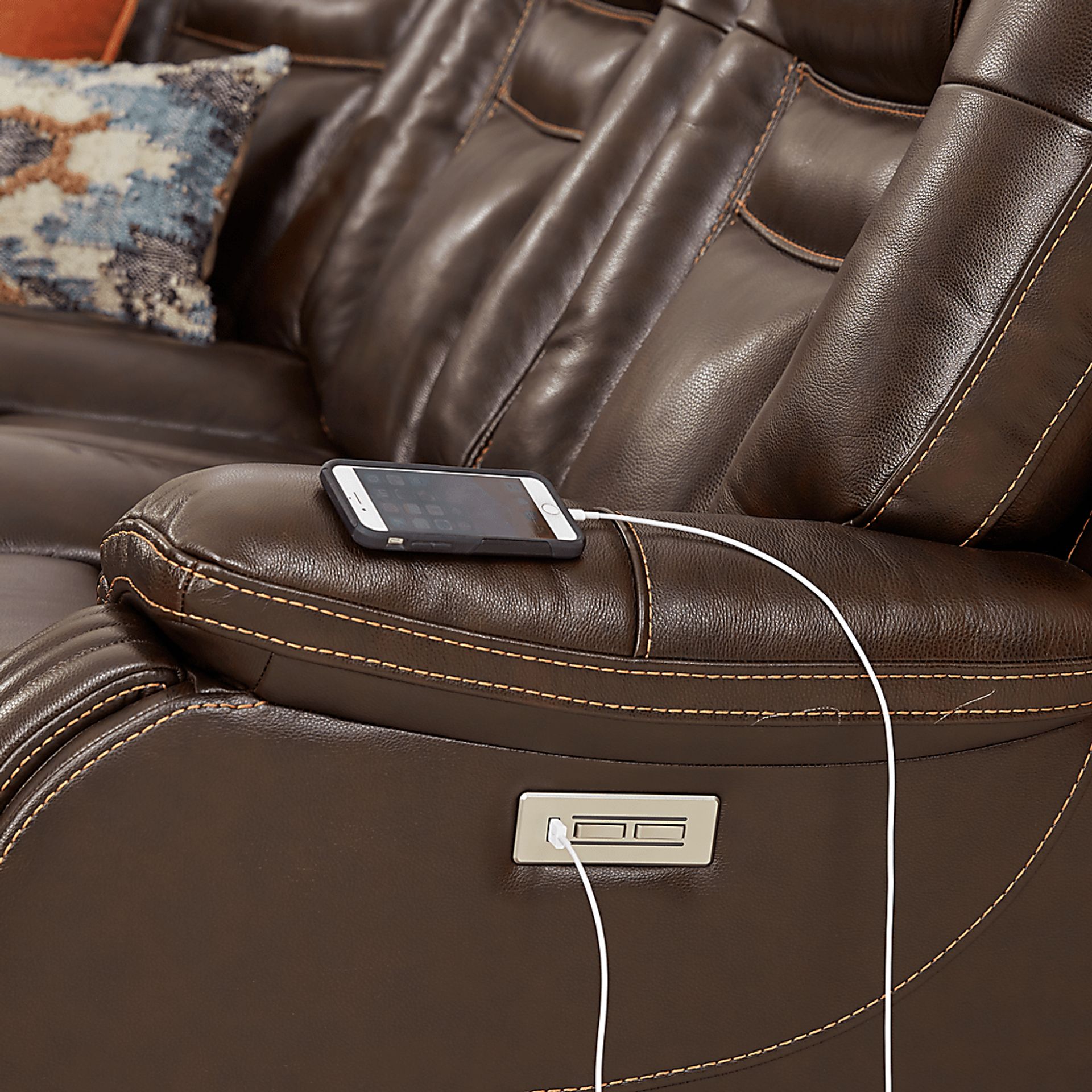 Cindy Crawford Home Willow Creek Walnut 6 Pc Leather Power Reclining Sectional - Image 4