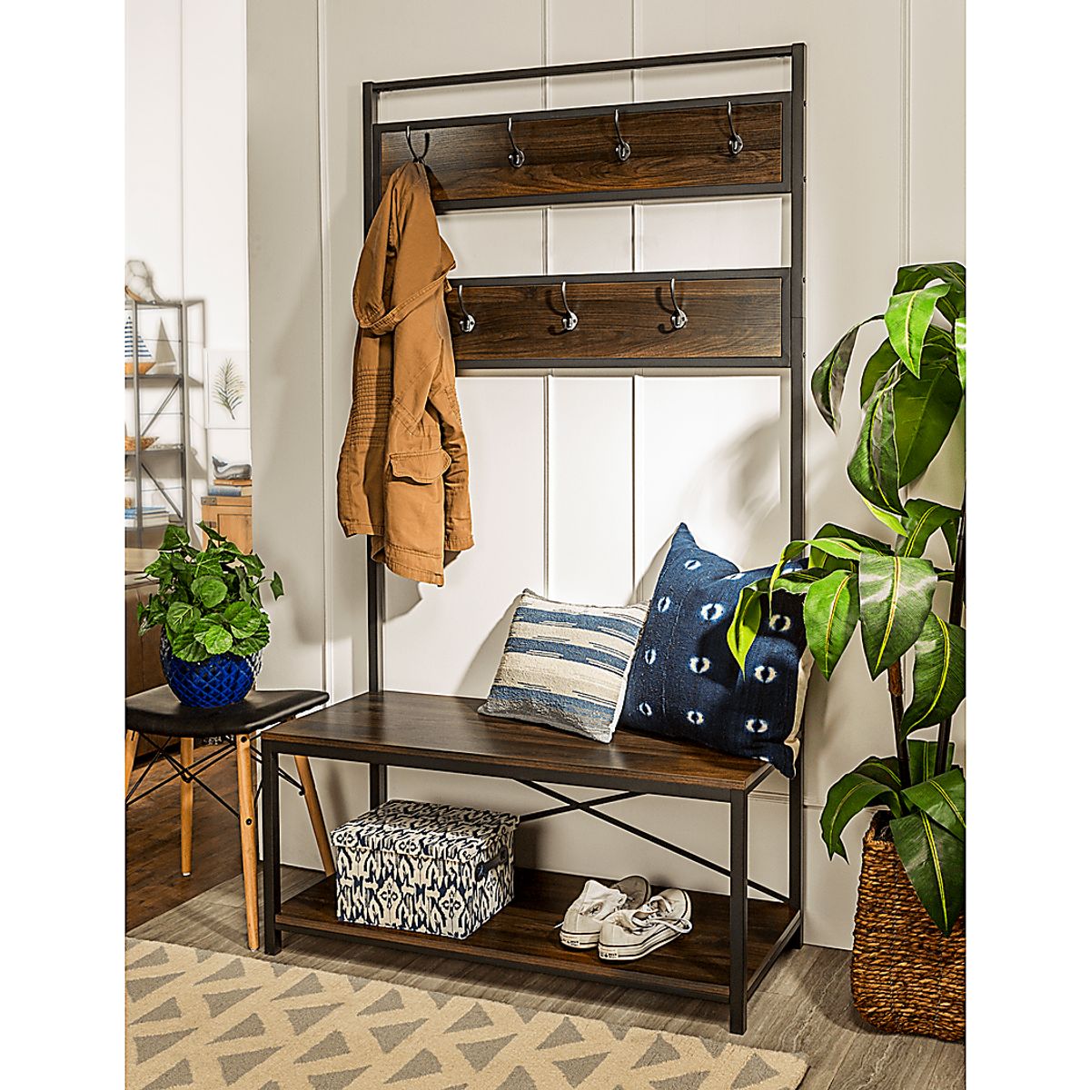 Civray Walnut Brown Bench | Rooms to Go