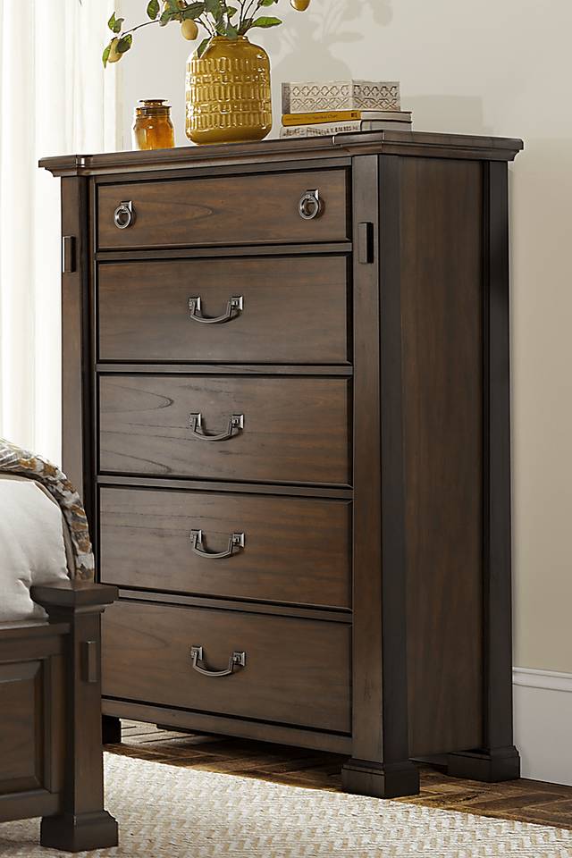 Clairfield Tobacco 5 Pc Queen Bedroom - Thumbnail - Image 7