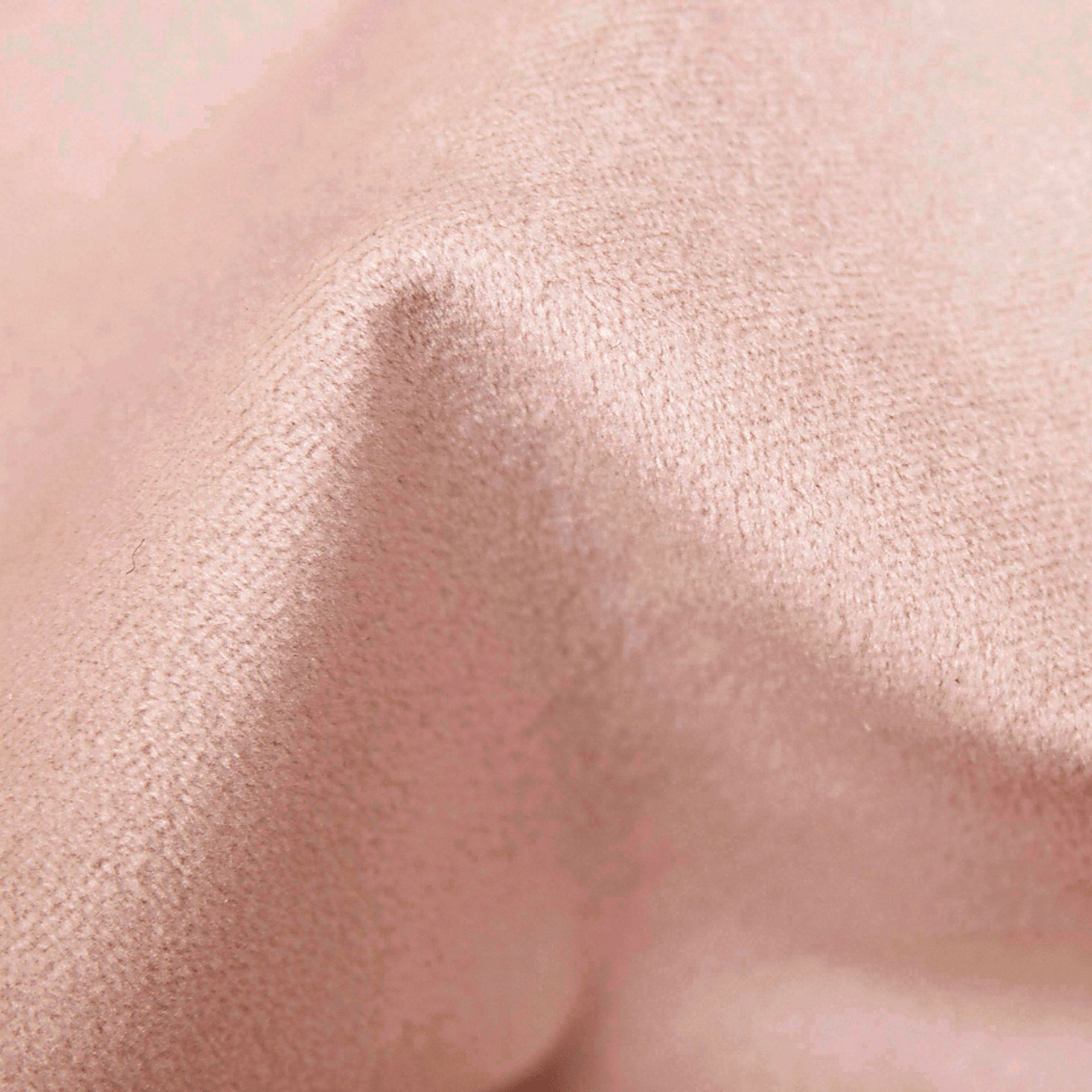 Clairhaven Pink Settee - Image 4