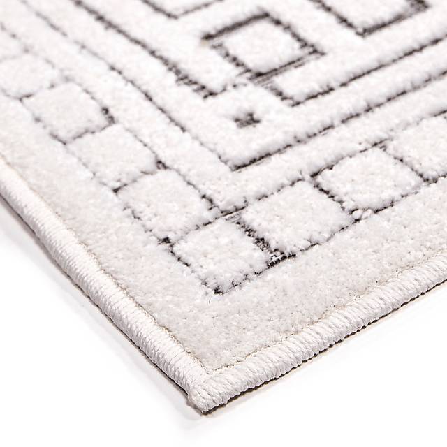 Clapp White 7'9 x 10'10 Rug - Thumbnail - Image 5