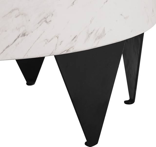 Clendenen White Cocktail Table - Thumbnail - Image 6