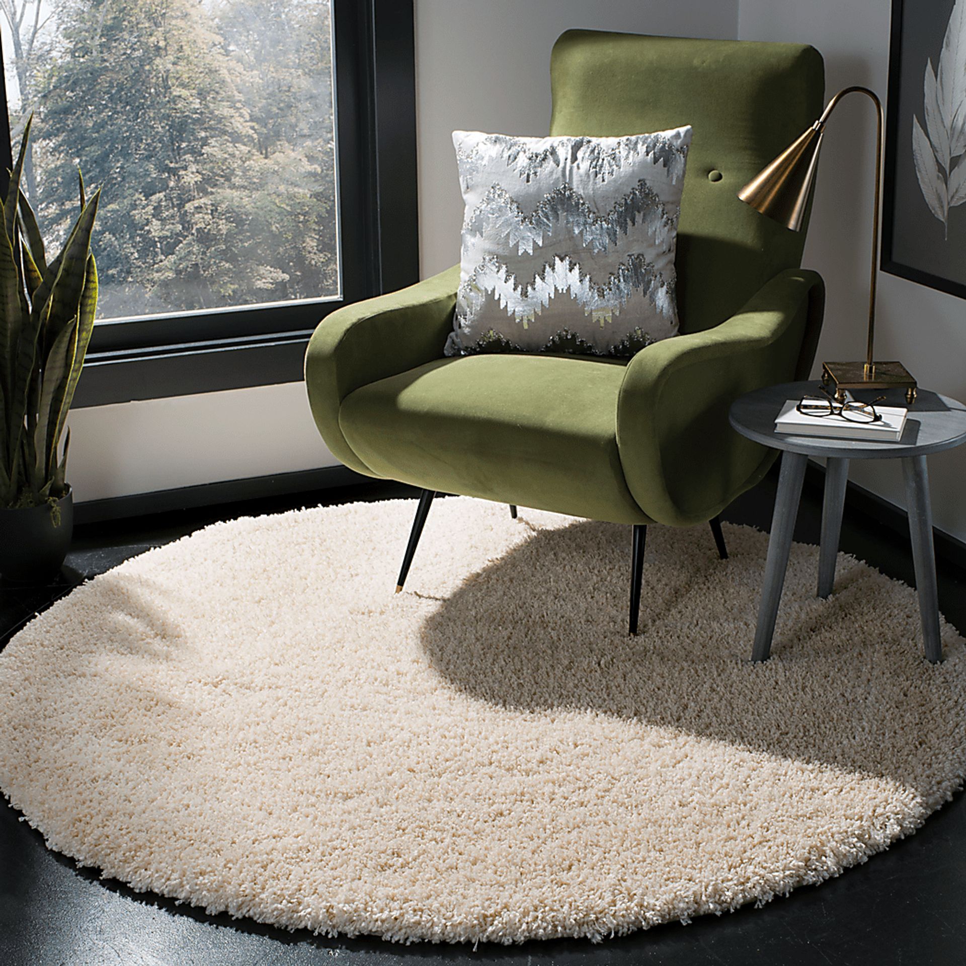 Cleona Ivory 4' Round Rug - Image 3