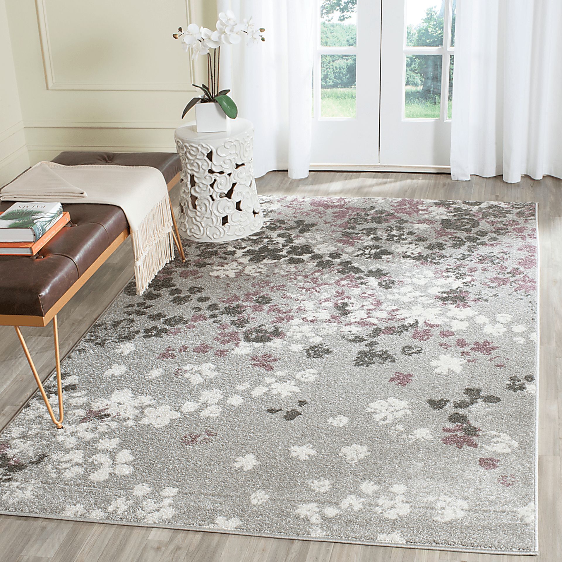 Cleora Light Gray 6' x 9' Rug - Image 3